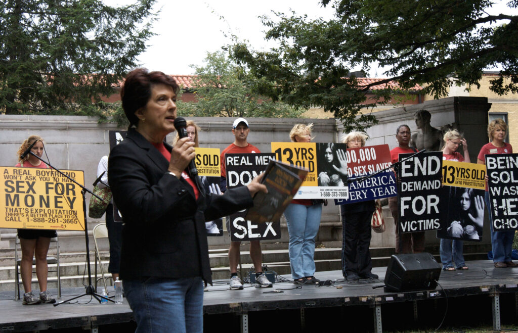 Linda Smith Speaking at Rally