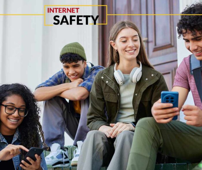 kidsOnPhonesInternetSafety